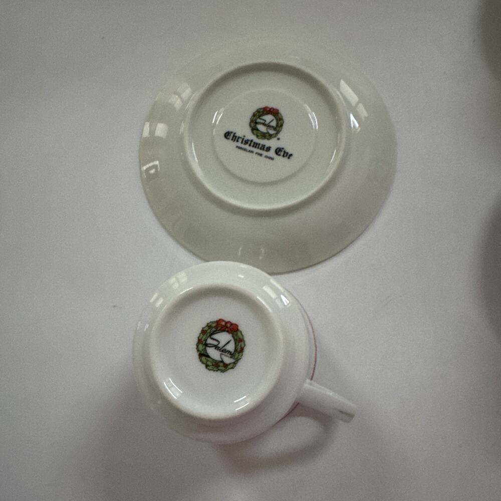 Vintage 4pc Set Salem China Christmas Eve Teacups and Saucers Holiday Dinnerware - Picture 6 of 10